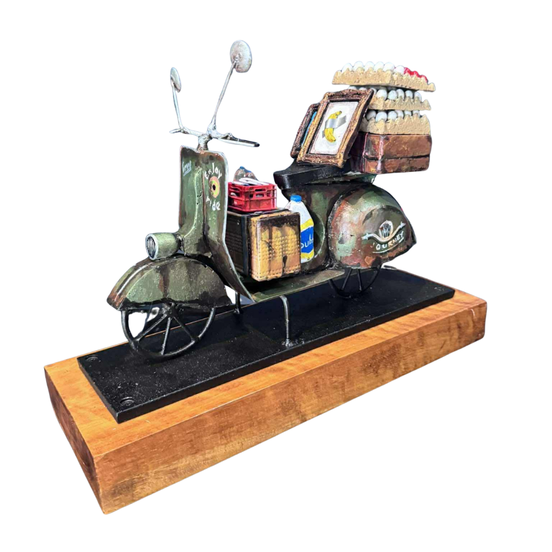 Mini Vespa Cargo Series: Rusted (Green)