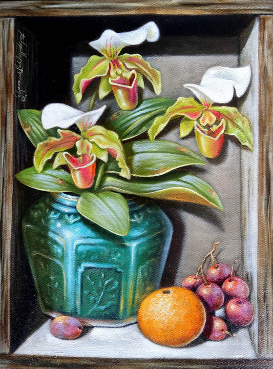 Lady Slipper with Fruits